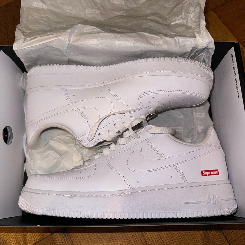 Supreme x Air Force 1 Low 'Box Logo - White 2020 size 9 men’s